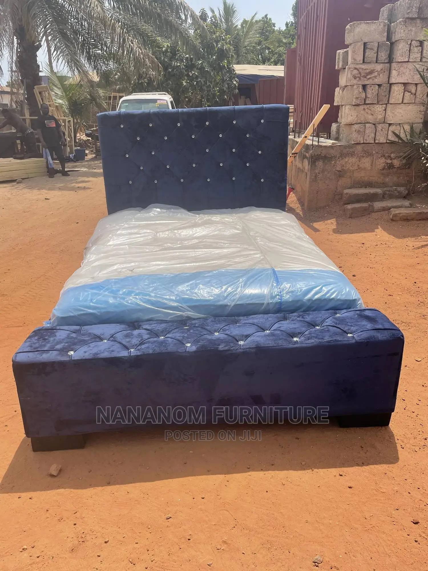 Double Bed With Seat Available Free Delivery