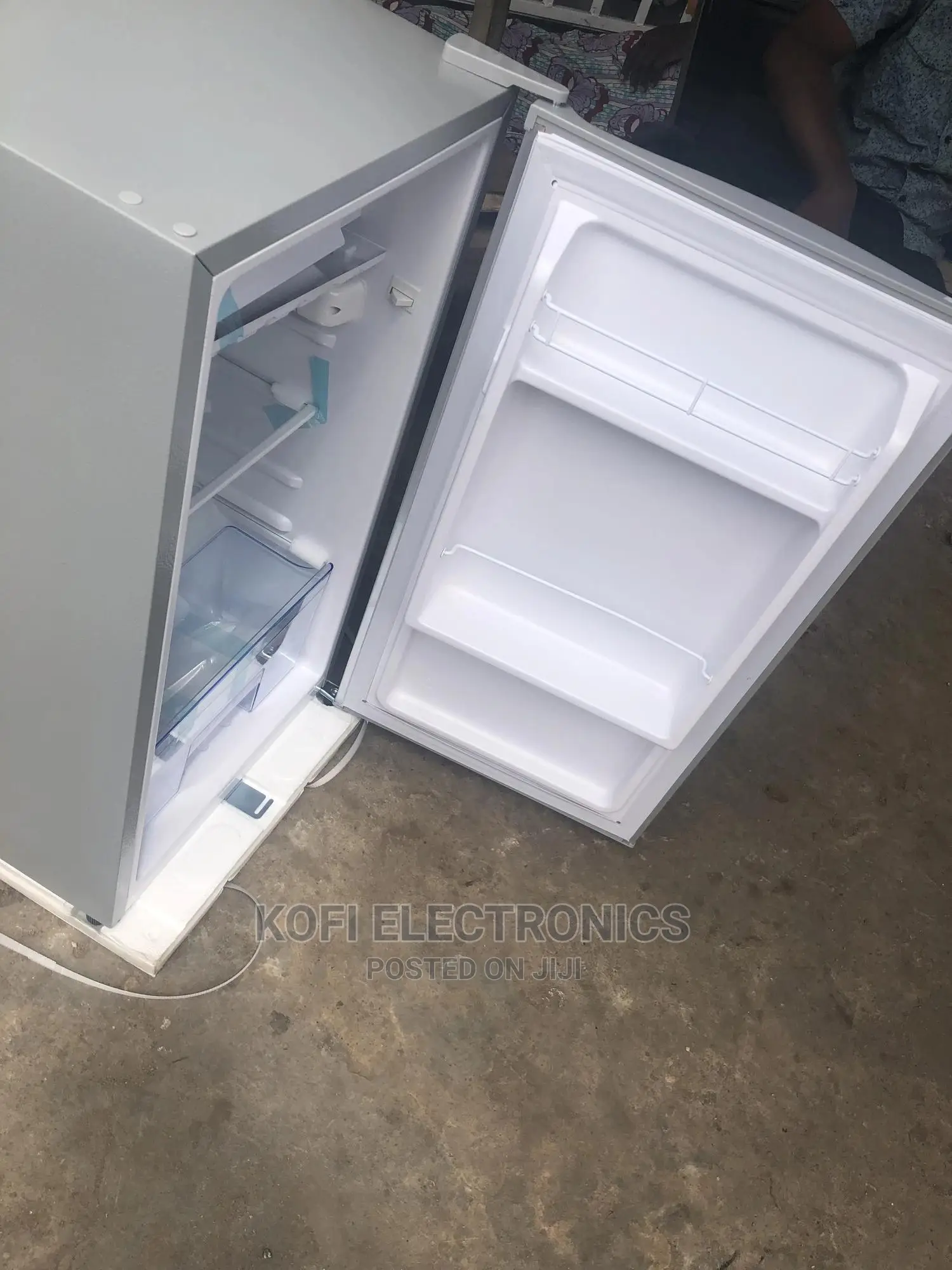 Energy Saving Zara ZARA-11SD 80 Litres Table Top Fridge