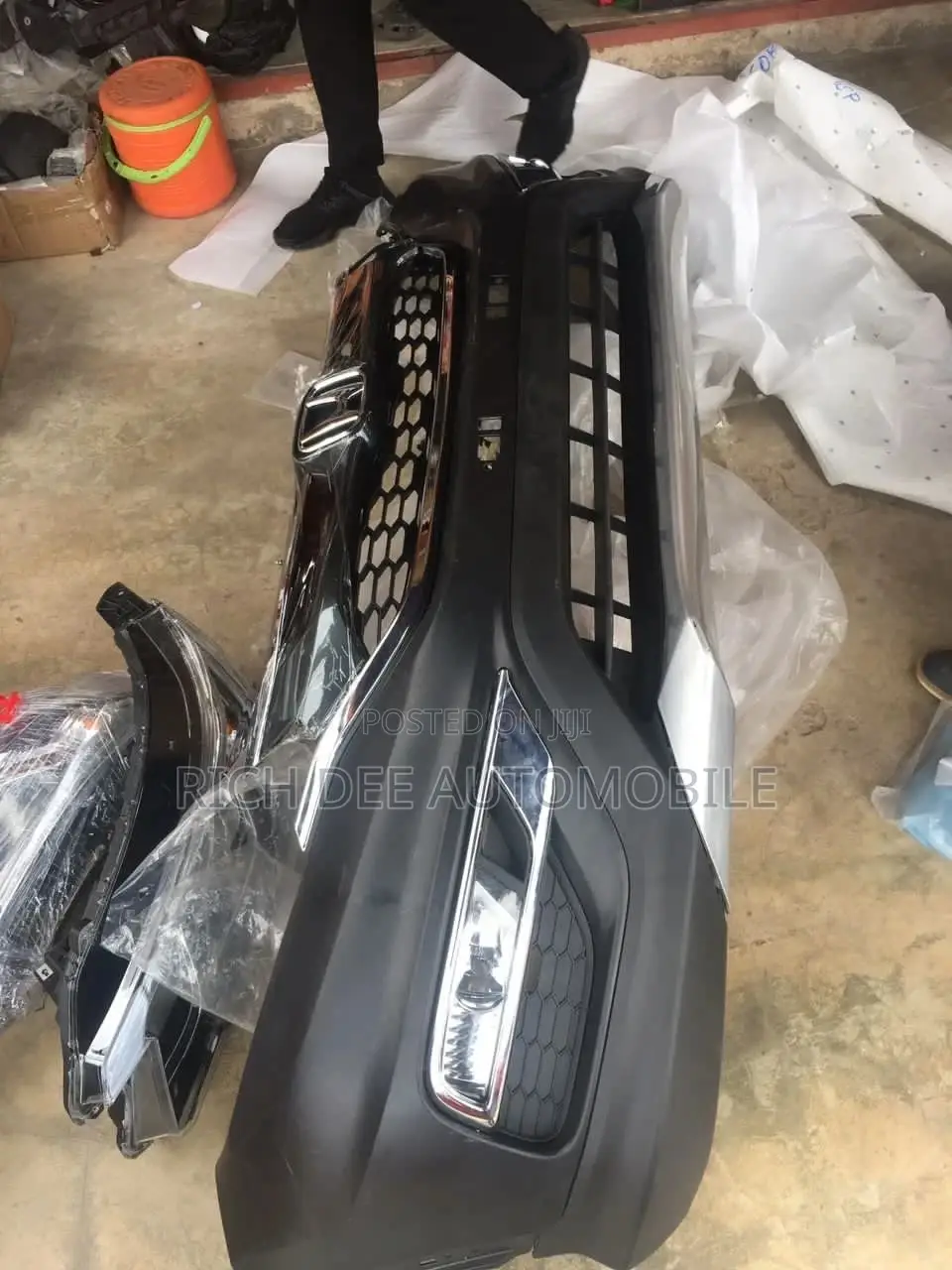 CRV 2015 Front Bumper Complete