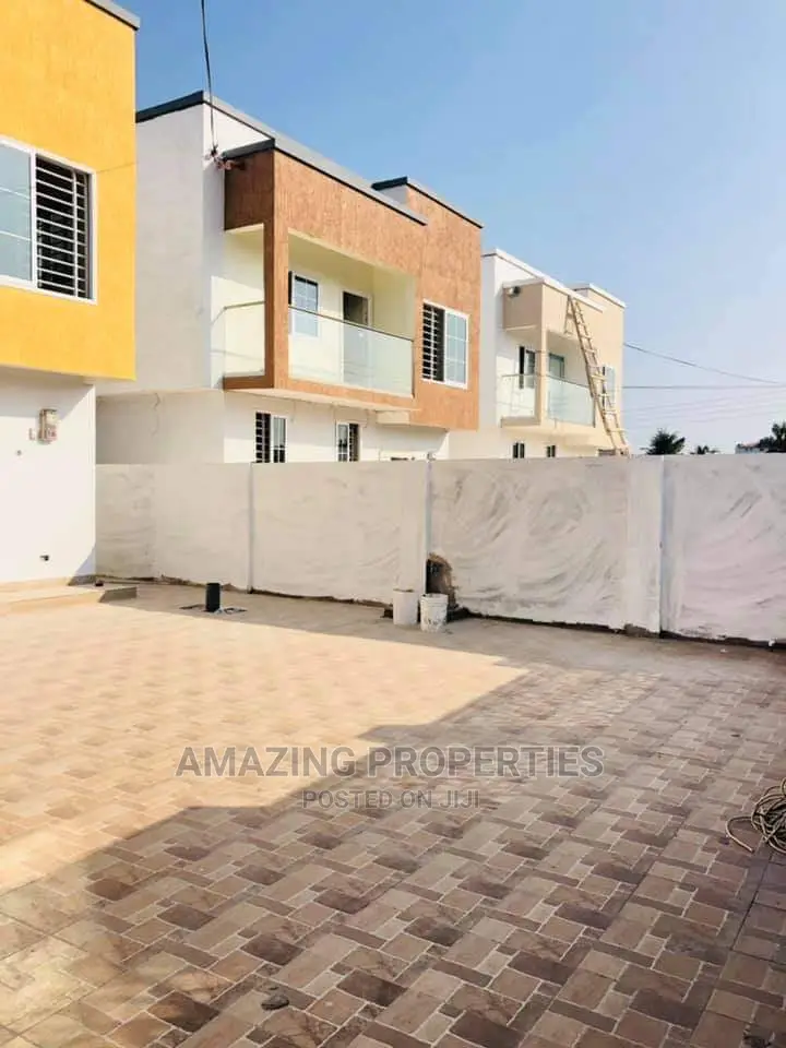 3bdrm House in Amazing Properties, Nungua for sale
