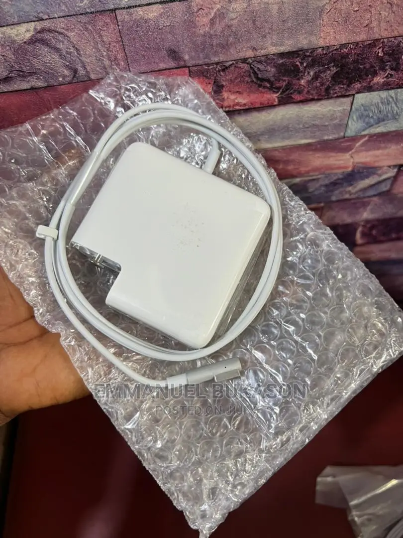 Charger for Macbook Pro