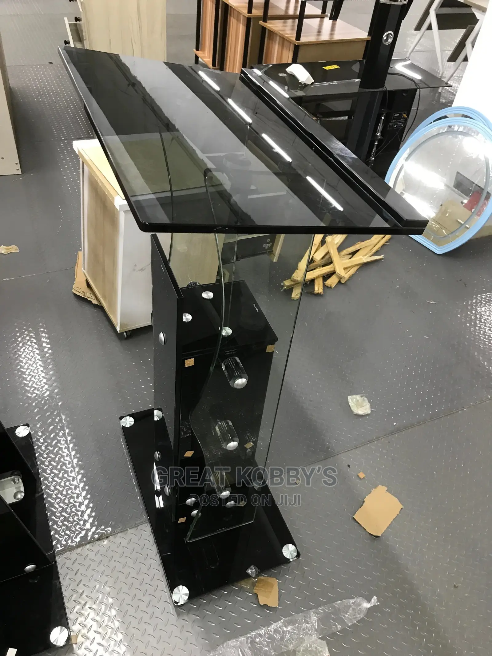 Glass Pulpit