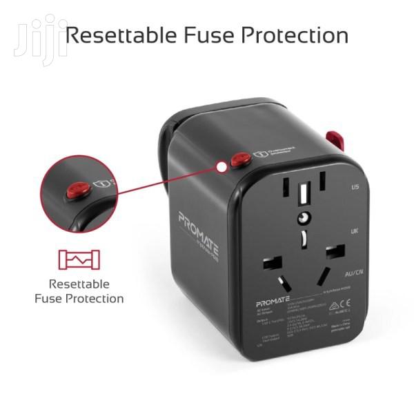 Tripmate Travel Adapter With Re-Settable Fuse 30 Watt Output