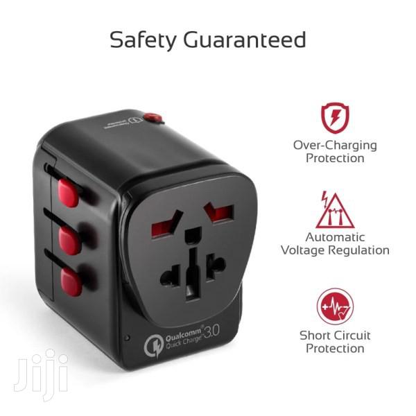 Tripmate Travel Adapter With Re-Settable Fuse 30 Watt Output