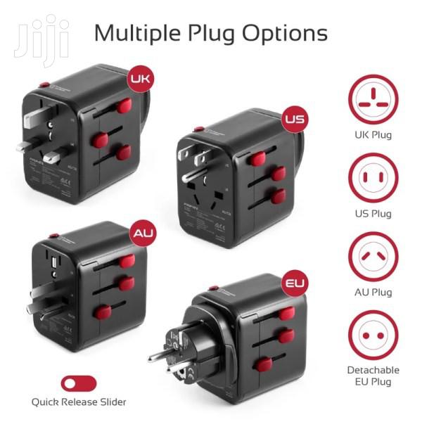Tripmate Travel Adapter With Re-Settable Fuse 30 Watt Output