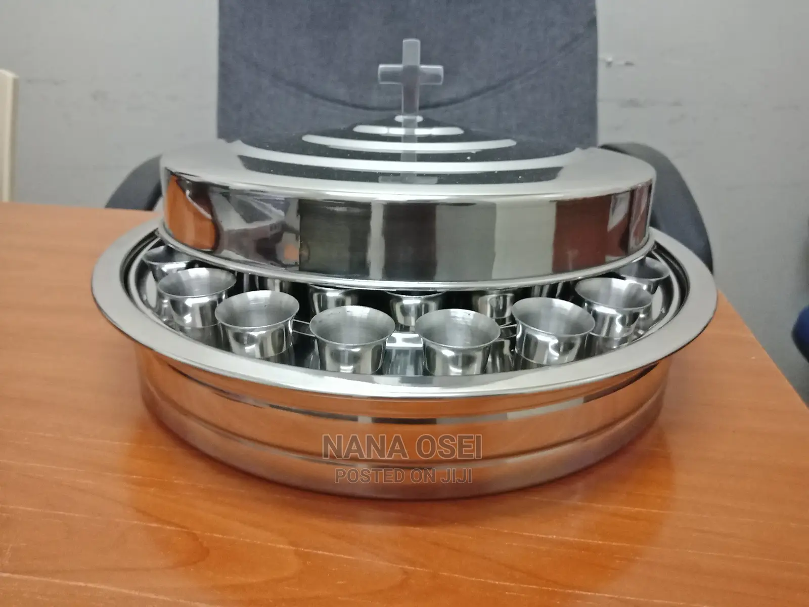 Shiny Silver Communion Tray Set