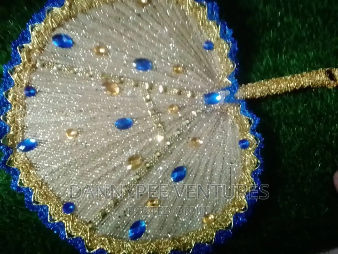 Exclusive Fan