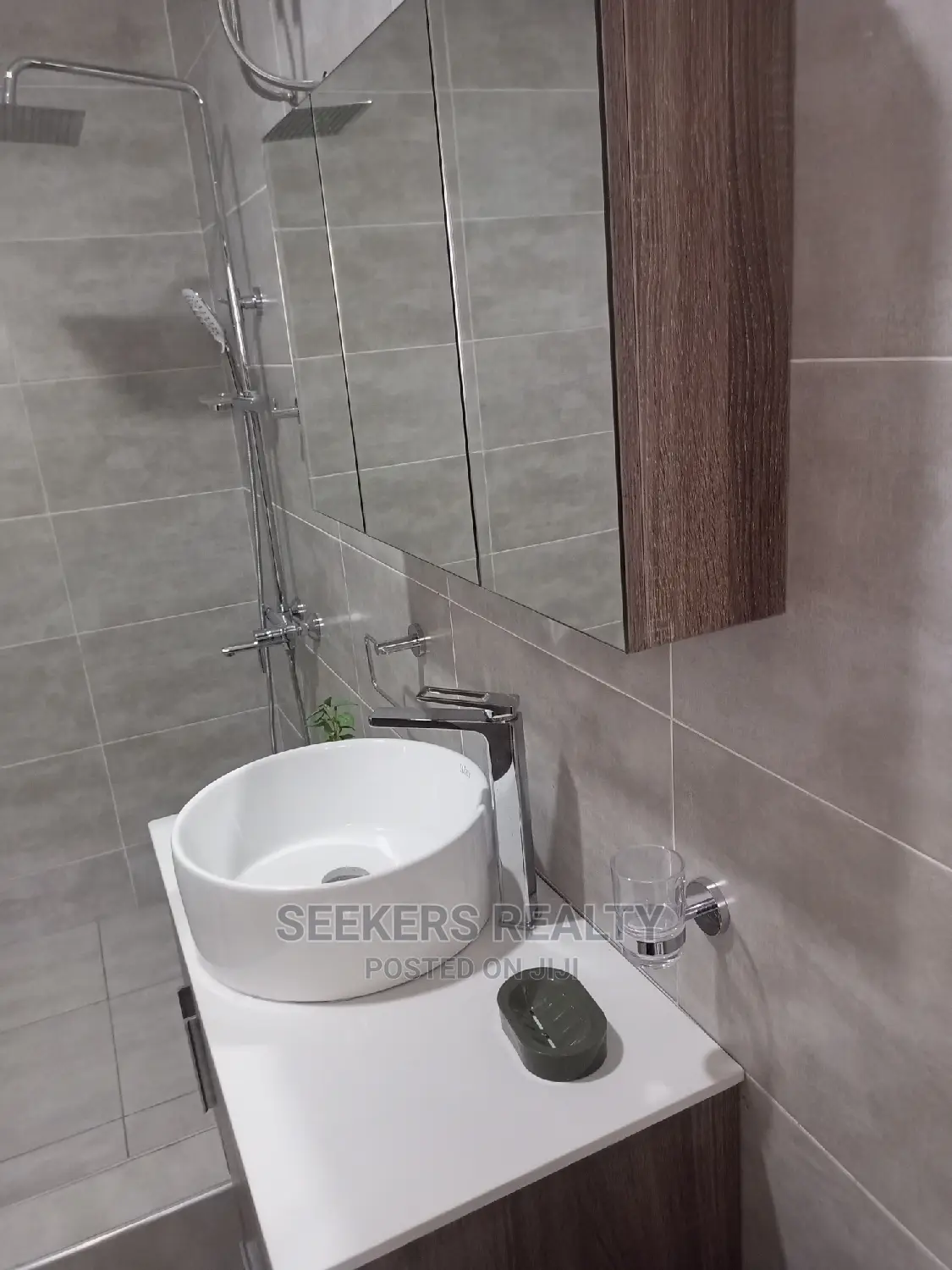 Furnished 2bdrm Apartment in Seekers Realty, Acquinas for rent