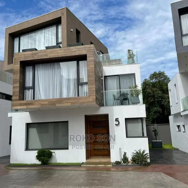 4bdrm Duplex in Dr Roko, Cantonments for sale