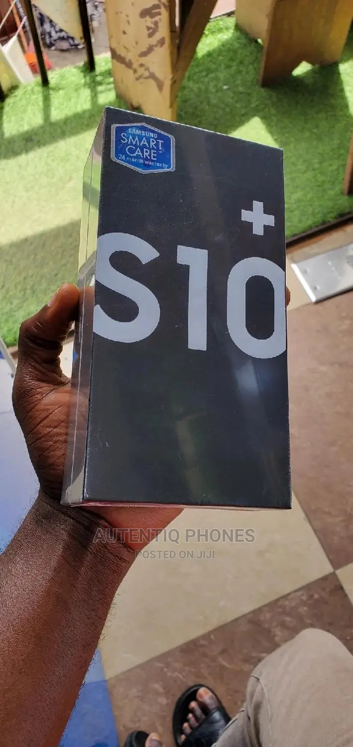 New Samsung Galaxy S10 Plus 128 GB Silver