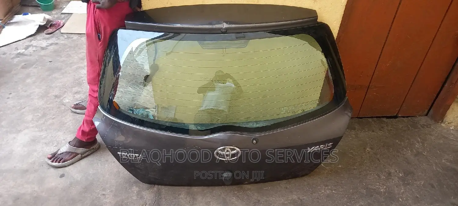 Toyota Yaris/ Vitz 2008-2010 COMPLETE BACK BOOT Available