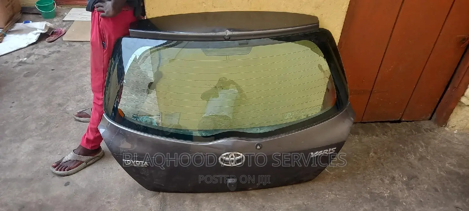 Toyota Yaris/ Vitz 2008-2010 COMPLETE BACK BOOT in Stock