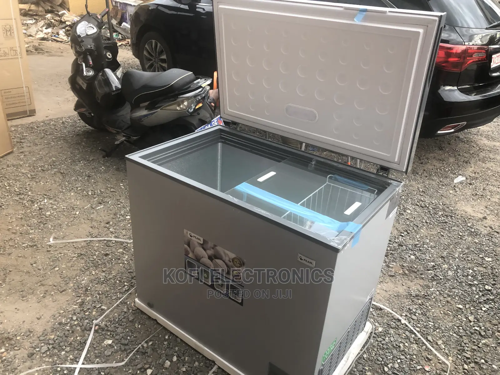 Pearl PCF-290 Commercial Single Door Chest Freezer