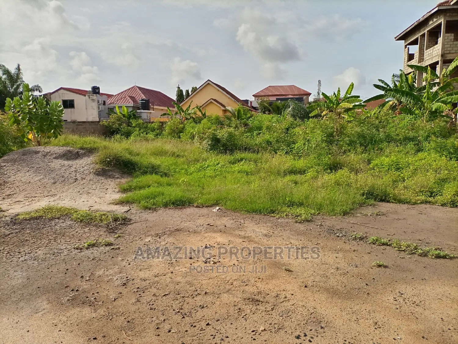 For Sale 2 Plots of Land Far Palace Mall East Airport