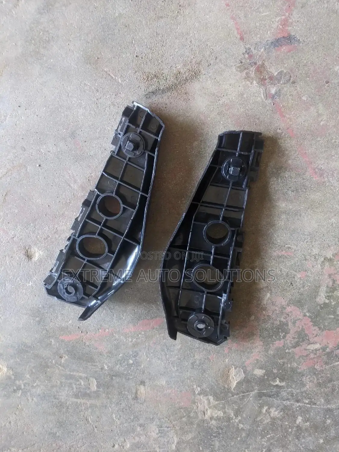 Corolla 2009 - 2013 Fender Locker