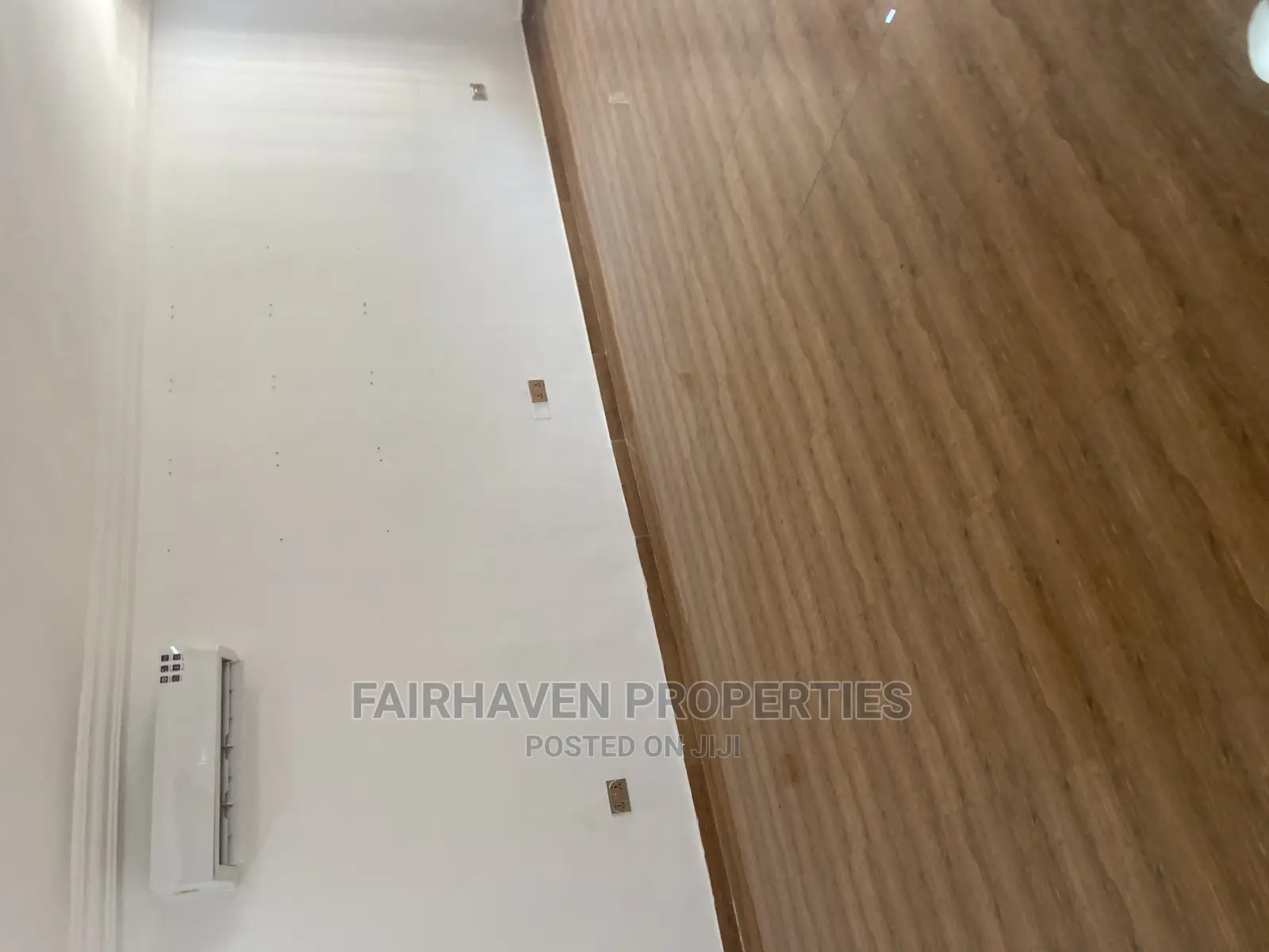 3bdrm Apartment in Tseaddo, Airport Residential Area for rent