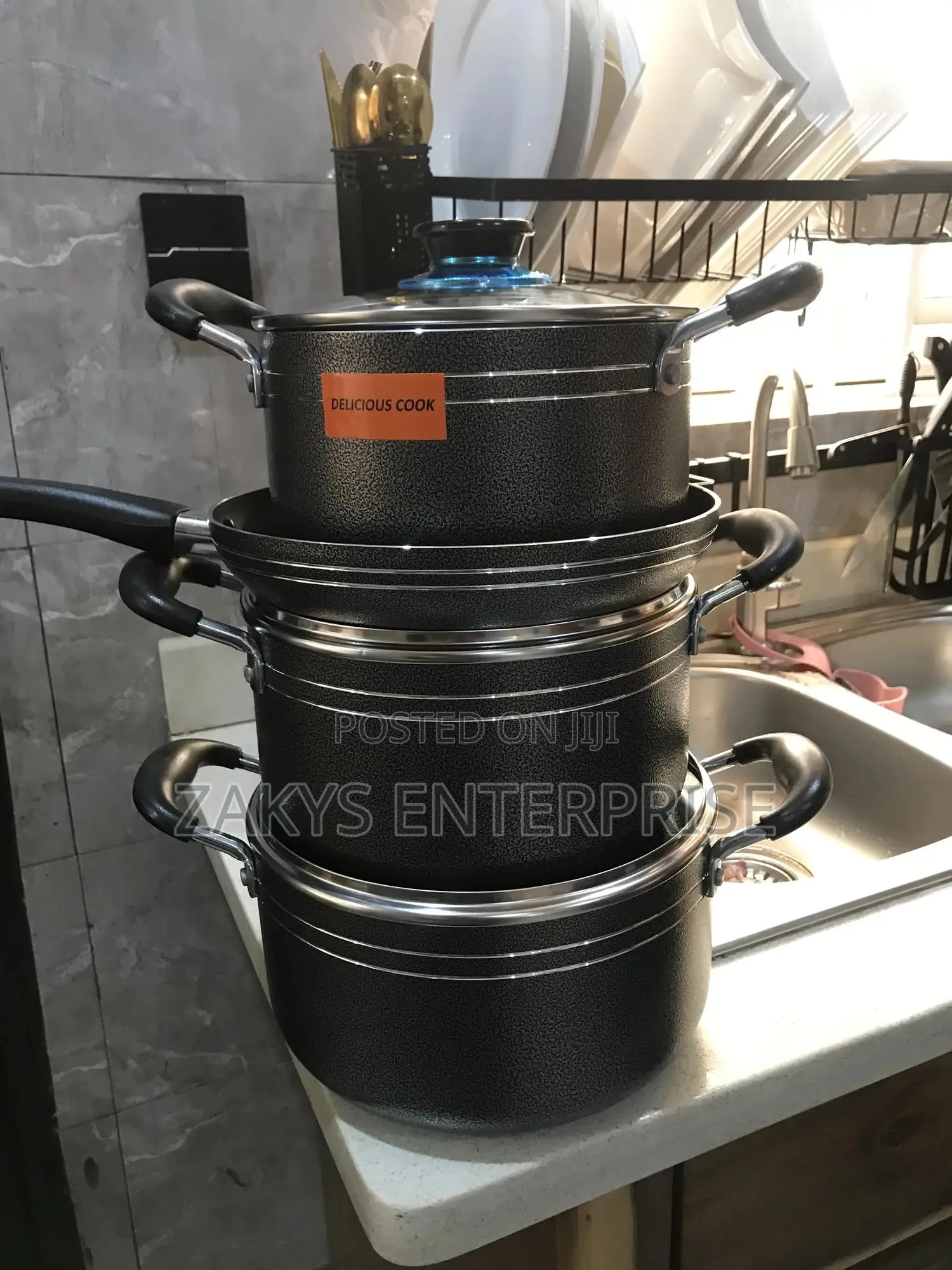 Non Stick Cookware Set