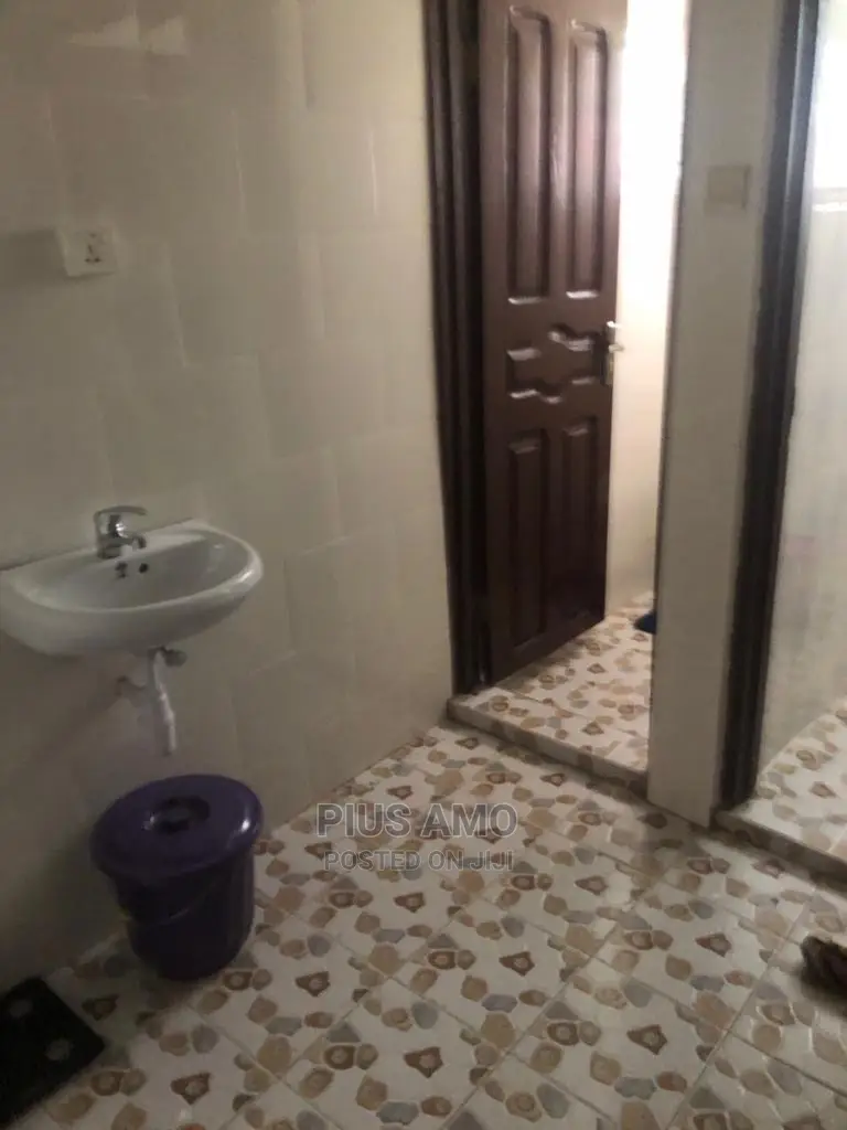 1bdrm House in Teshie for rent
