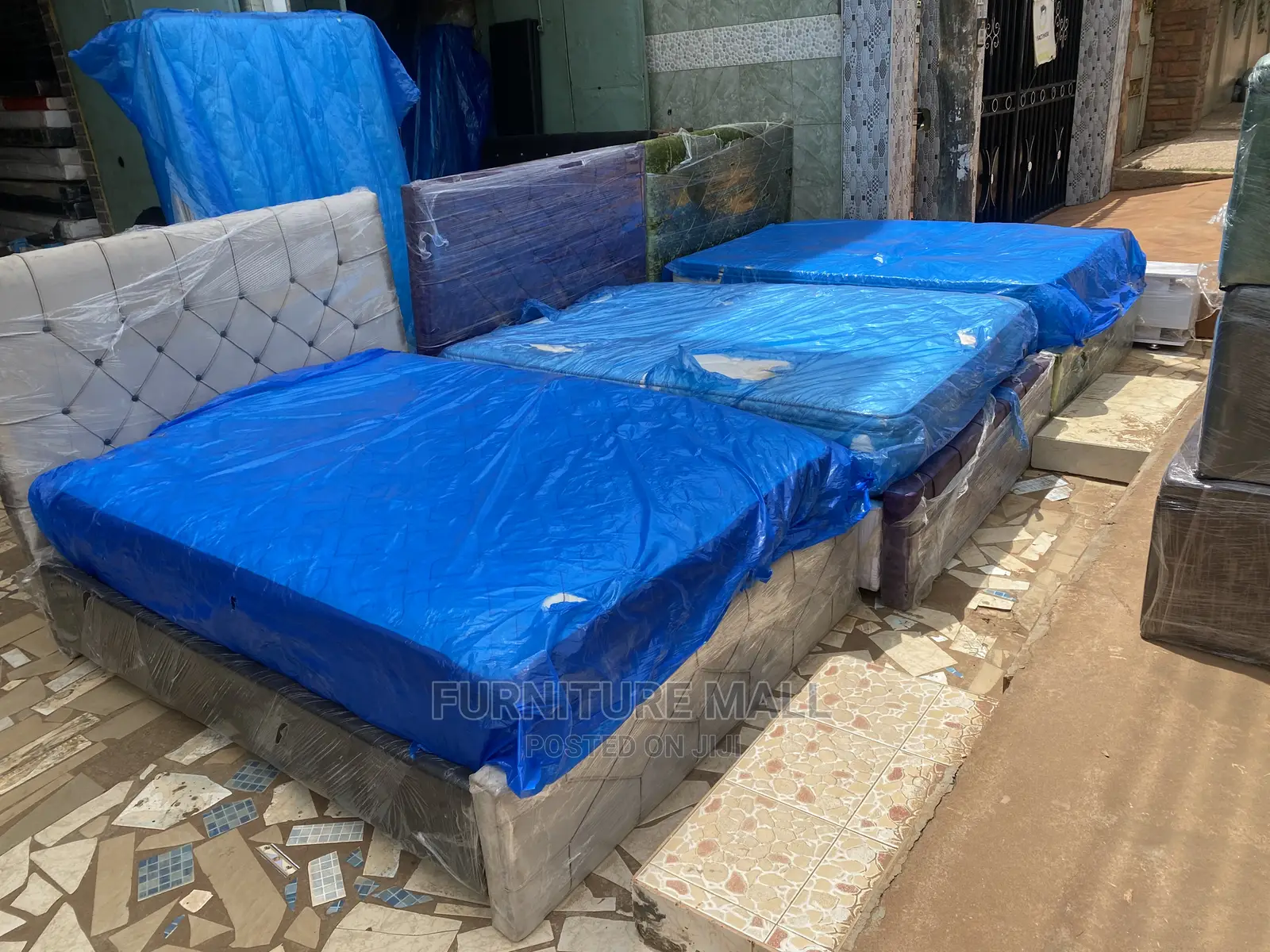 Wholsale Priced 60x80 Beds With Mattresses . Free Delvr