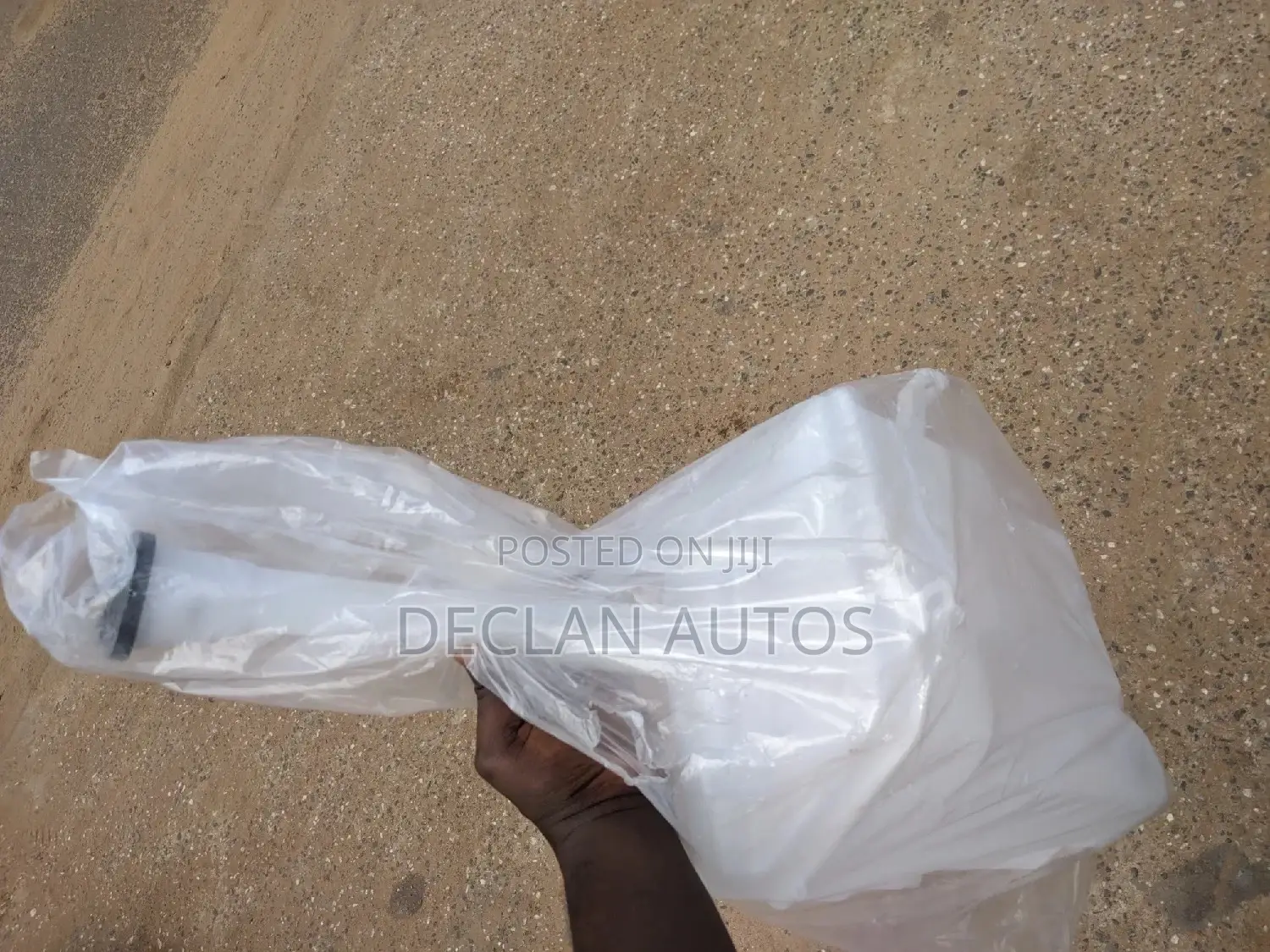 Corolla 2009 - 2013 Wiper Bottle