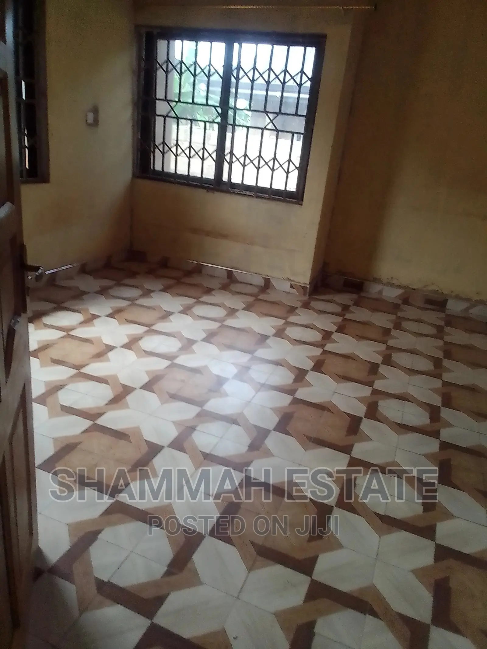 1bdrm Apartment in Aiding Estate, Sunyani Municipal for rent