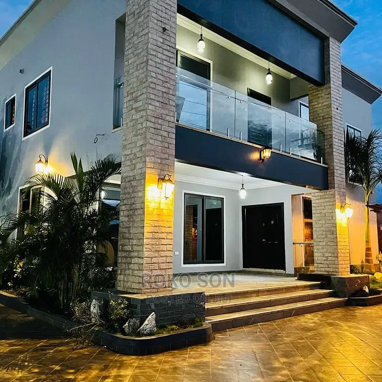 Furnished 5bdrm Mansion in 654, Nyanmekye for sale
