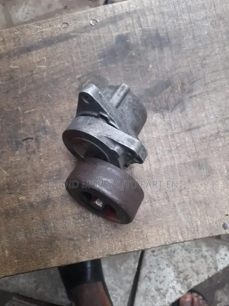 Nissan Sentra/Rogue/Altima 2007-2012 ADJUSTOR/TENSIONER