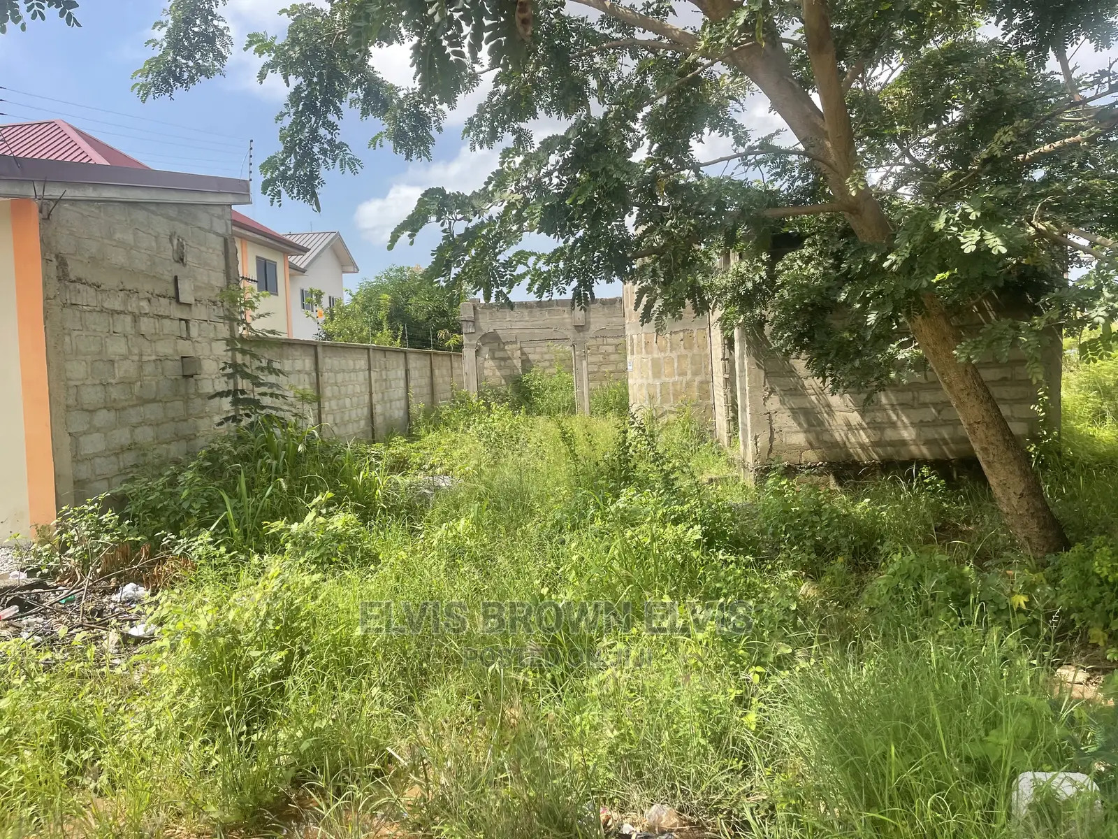 3 Bed Uncomplited on 60 by 100 Land for Sale at East Legon