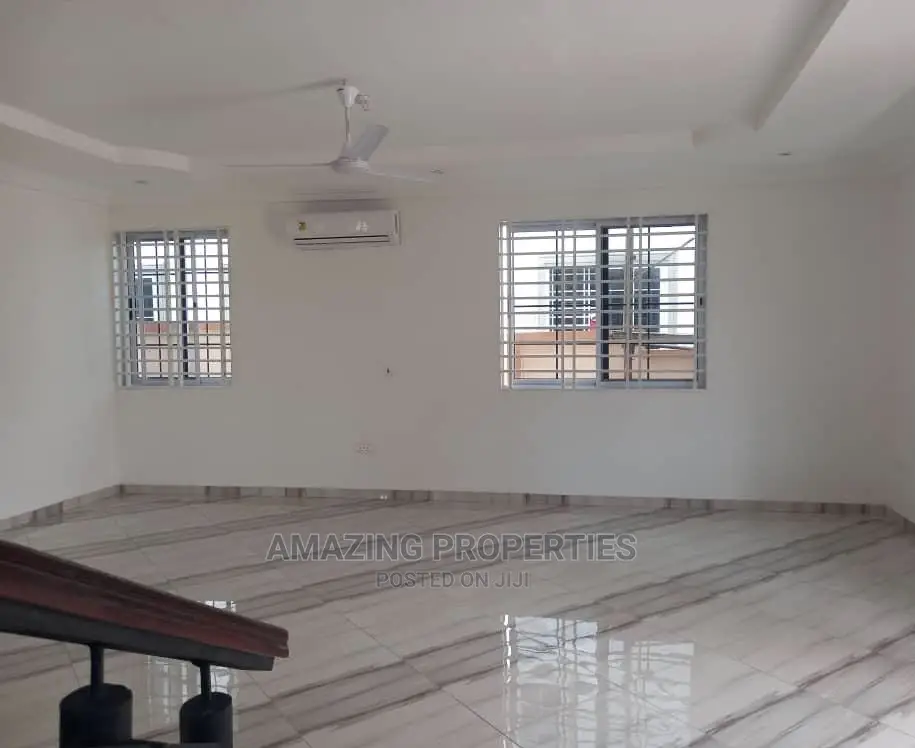 4bdrm House in Amazing Properties, Airport Residential Area for Rent