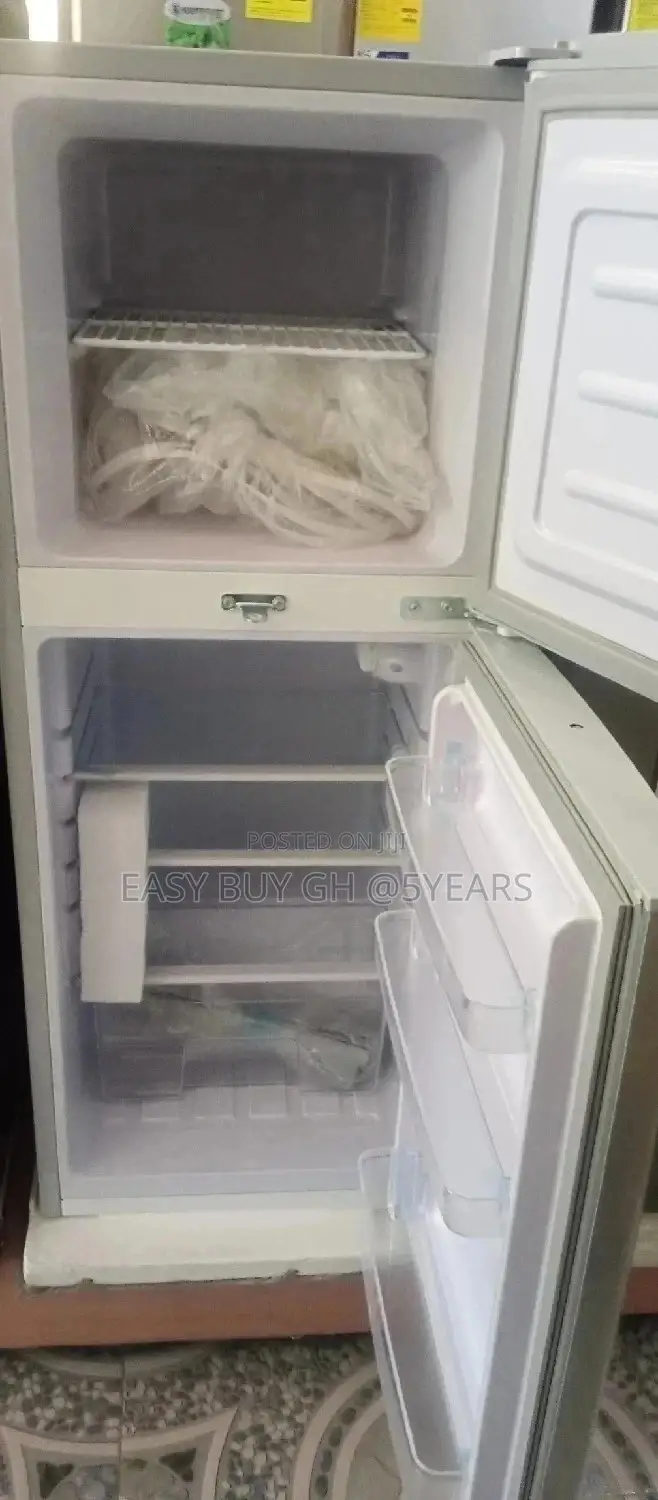 WESTPOOL Fridge 2door Fridge Top Fridge + Freezer 115 Fridge