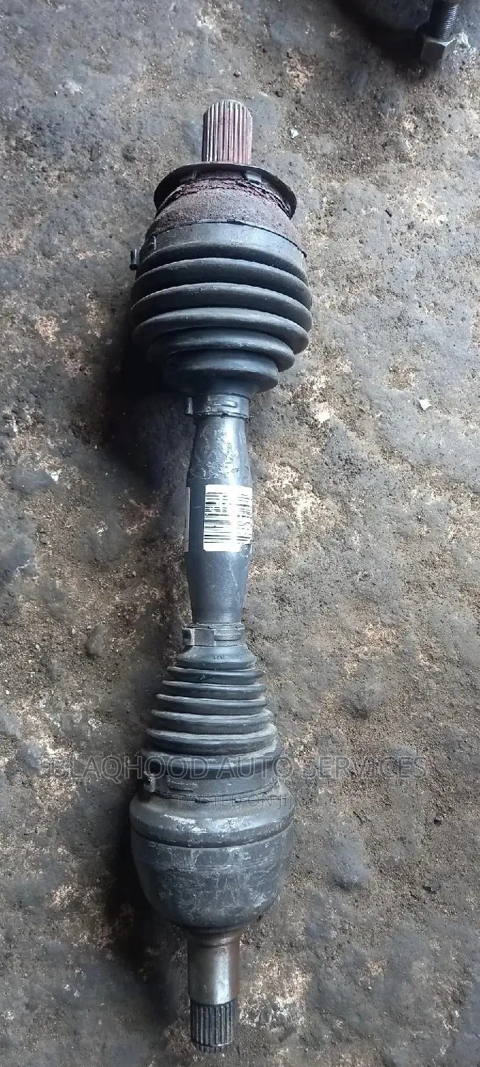 Mercedes Benz CLA 250 2017 DRIVE SHAFT Pair for Sale