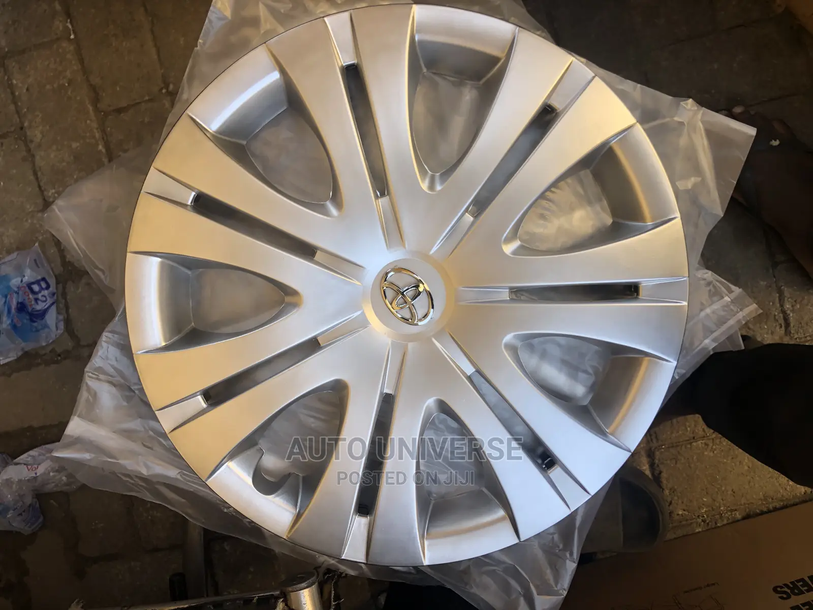 Toyota Rim Cap Available