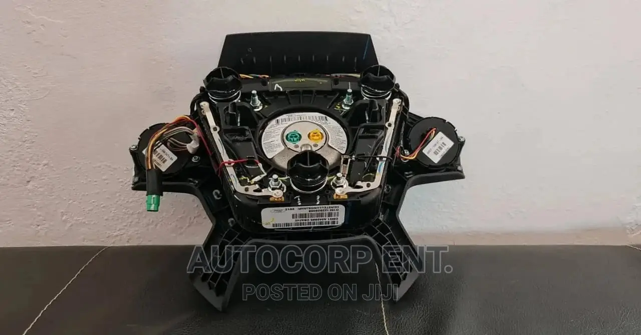 2012 - 2016 Ford Focus/ Escape Airbags