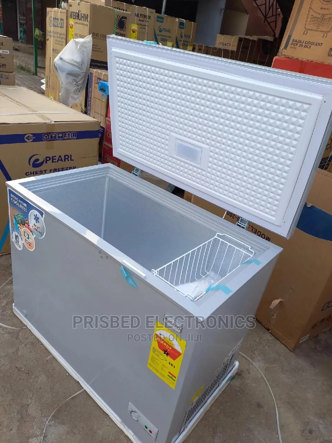 Nasco Powerful Chest Freezer 290 Litres