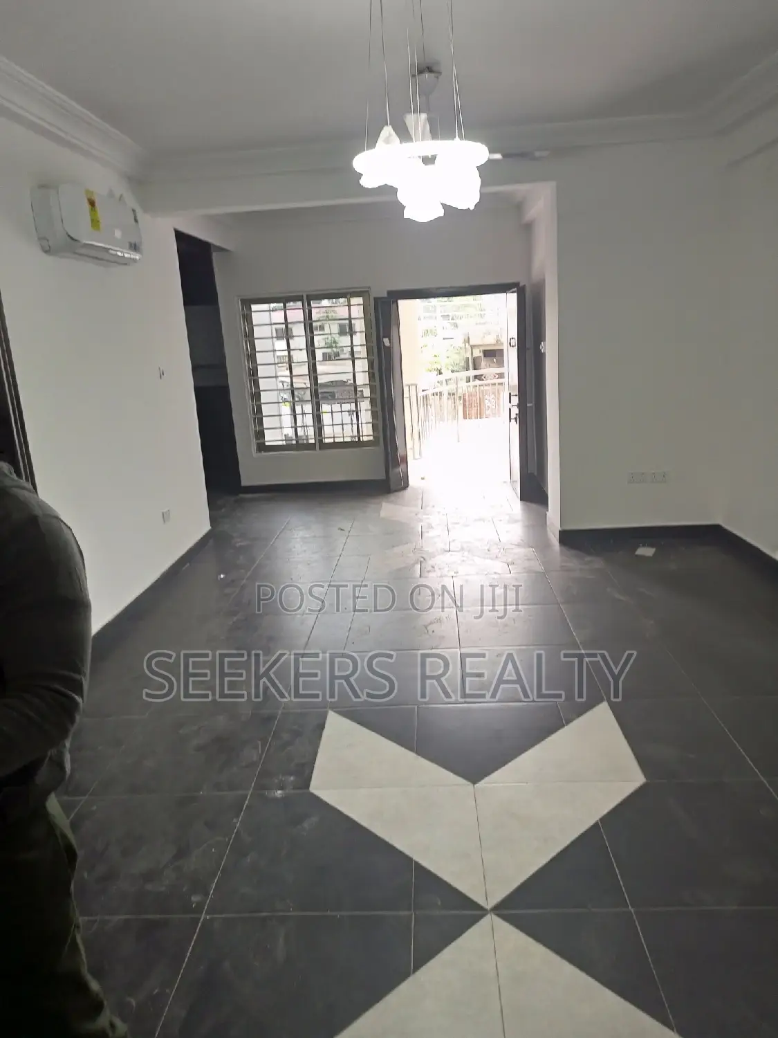 3bdrm Apartment in Seekers Realty, East Legon for rent