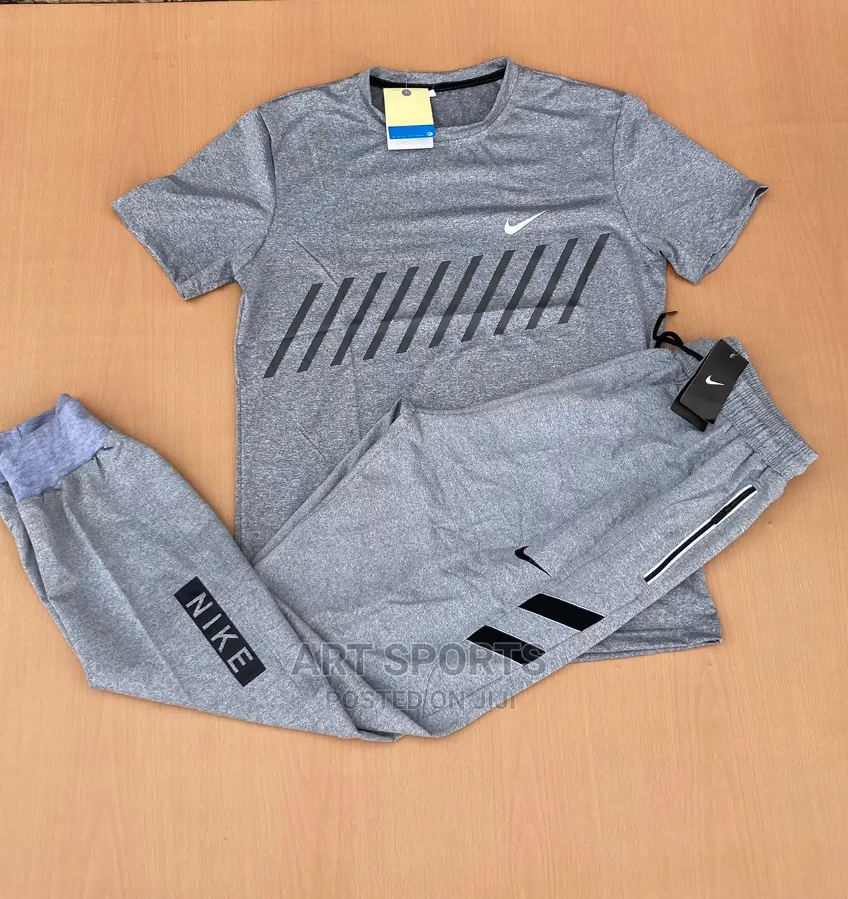 Nike Top and Down