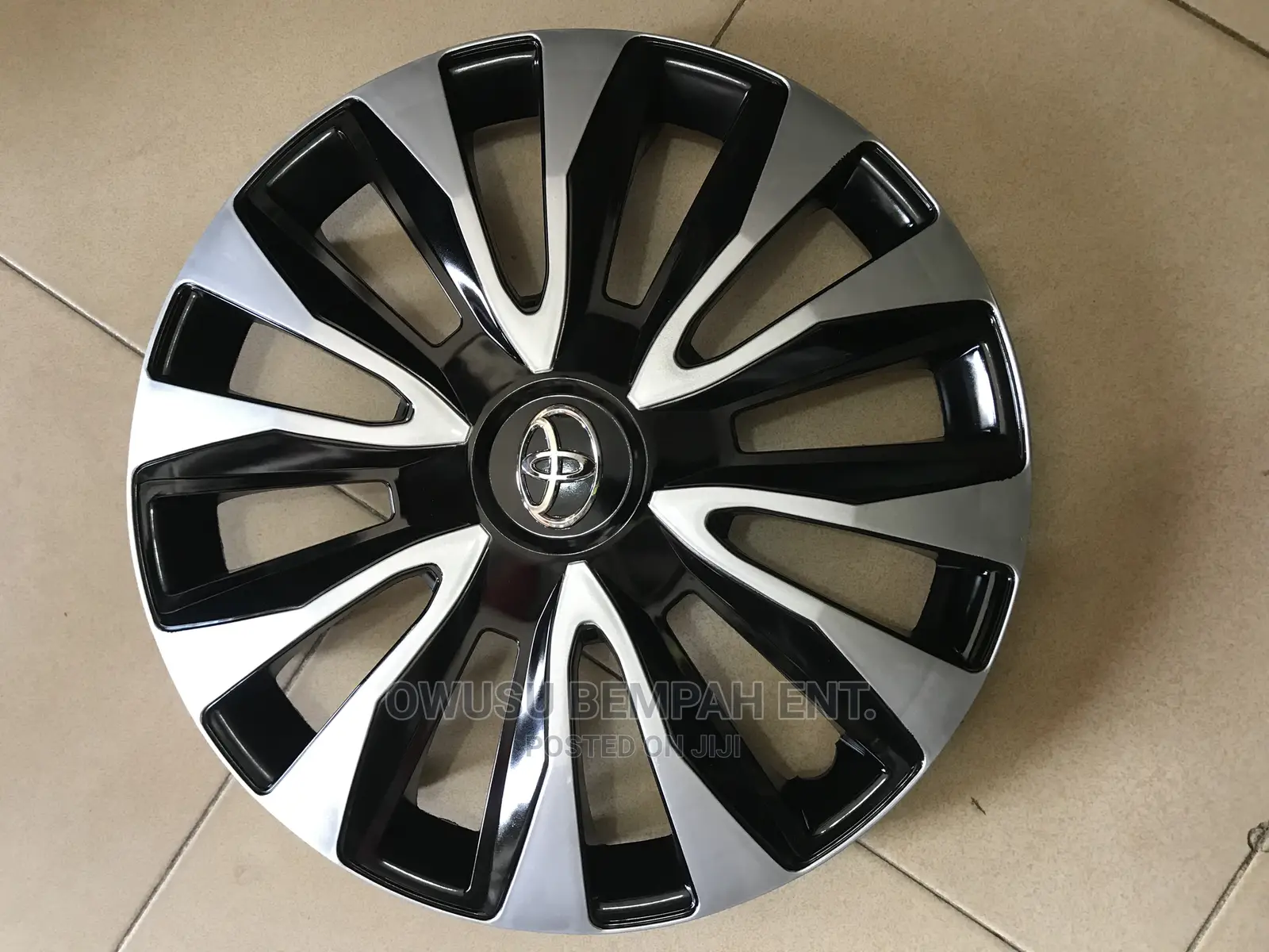 Toyota Wheel Caps)
