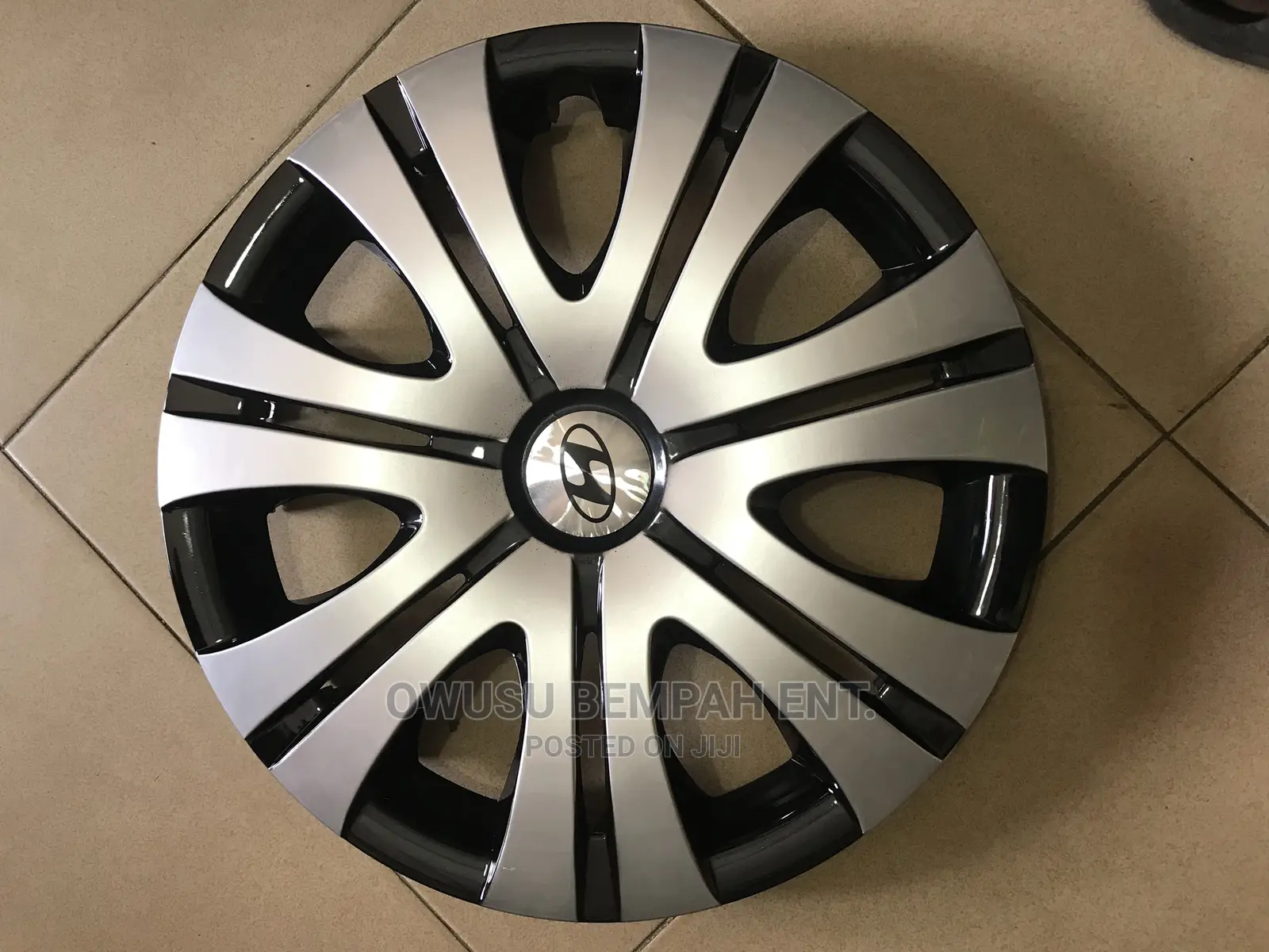 Hyundia Wheel Caps)