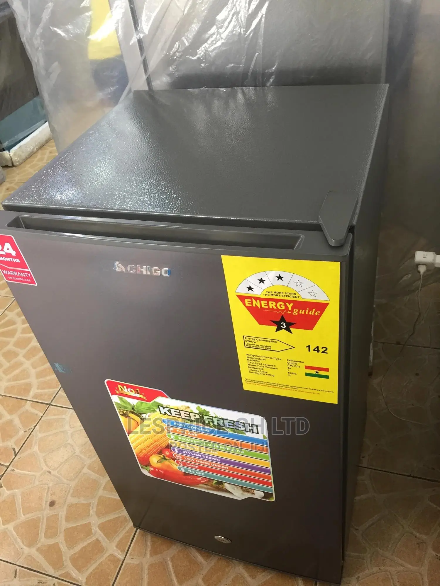 Magnificent Chigo Tabletop Fridge
