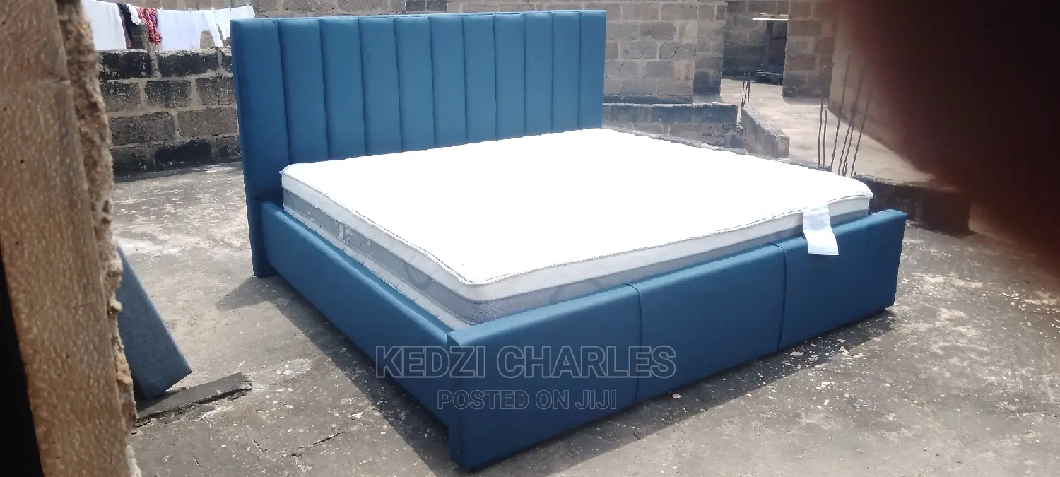King Size Bed With Mattress