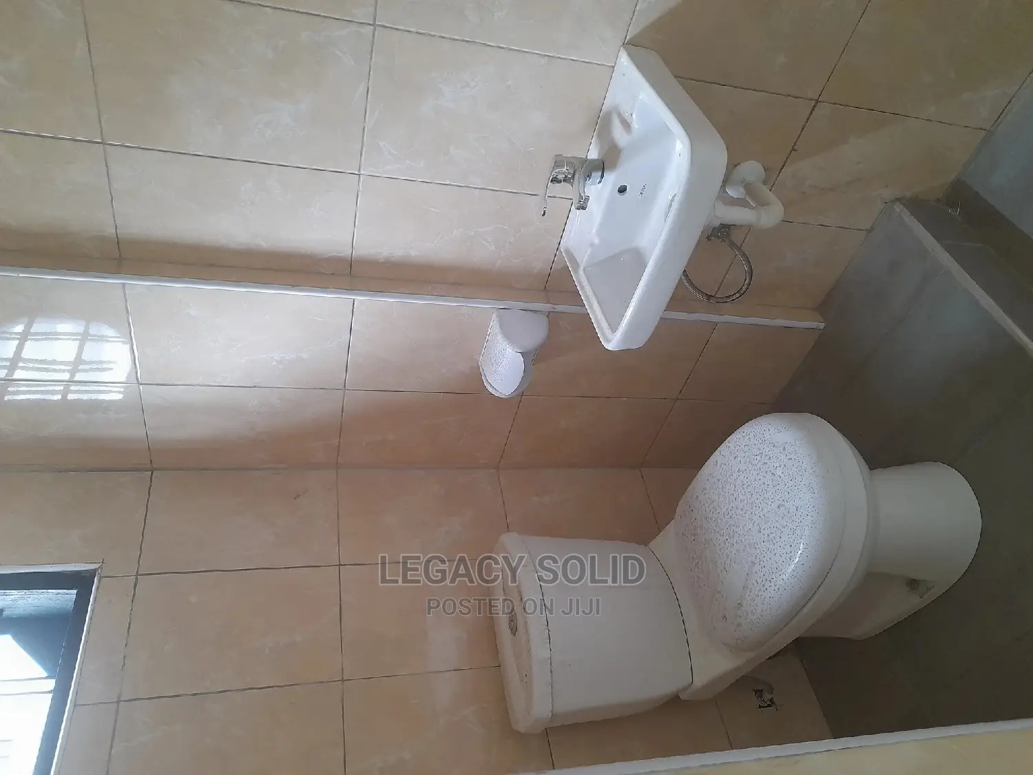 1bdrm Apartment in Legacy Solid Real, Teshie for rent