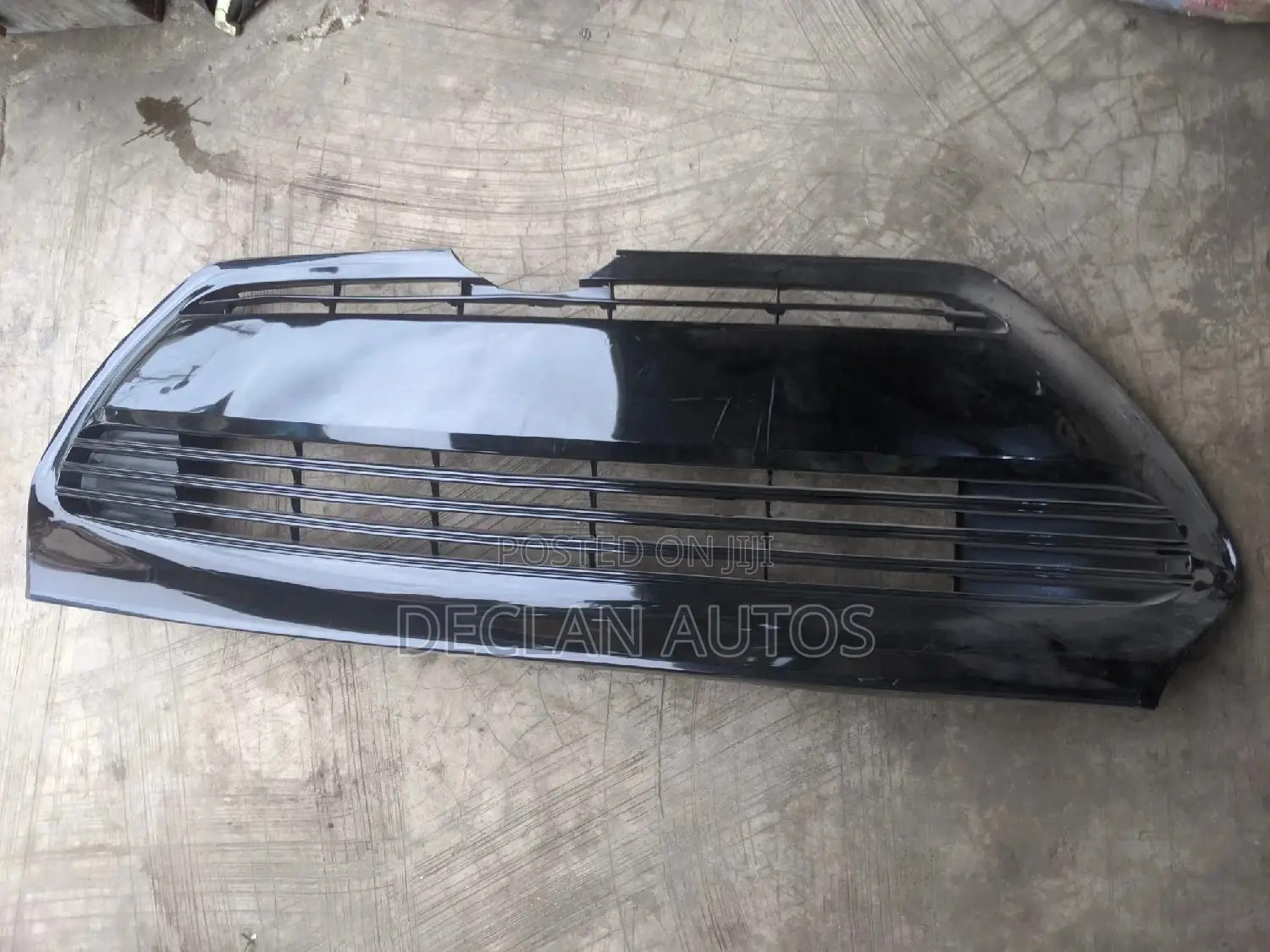Corolla 2017 Bumper Grille