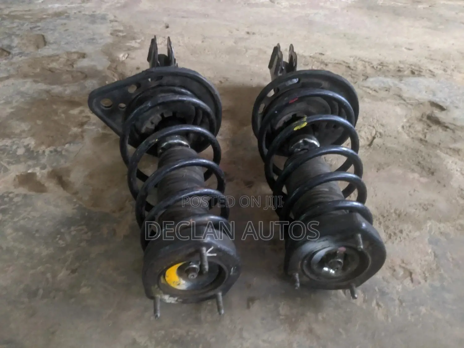 Camry Spider Back Shocks