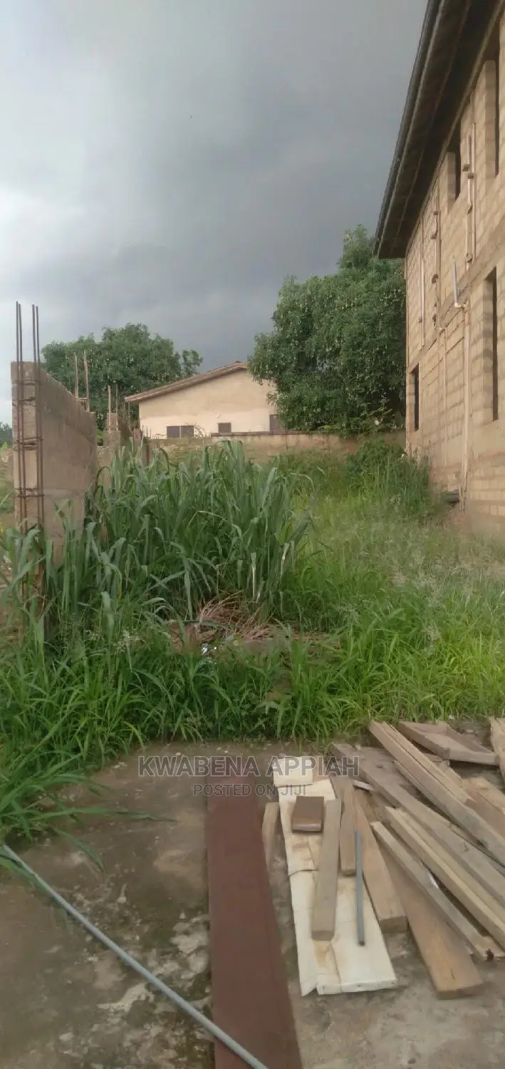 7bdrm Block of Flats in Mark Estate At, Kumasi Metropolitan for sale