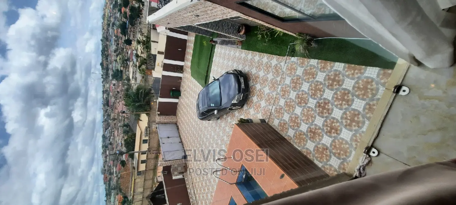 4bedrooms Around Ghawe Jaman