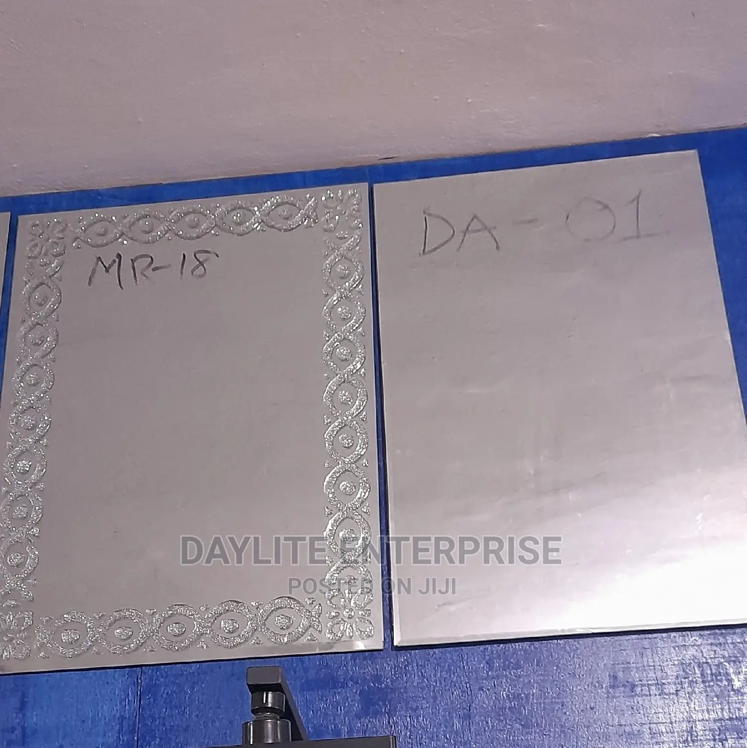 Plane And Designed Mirror