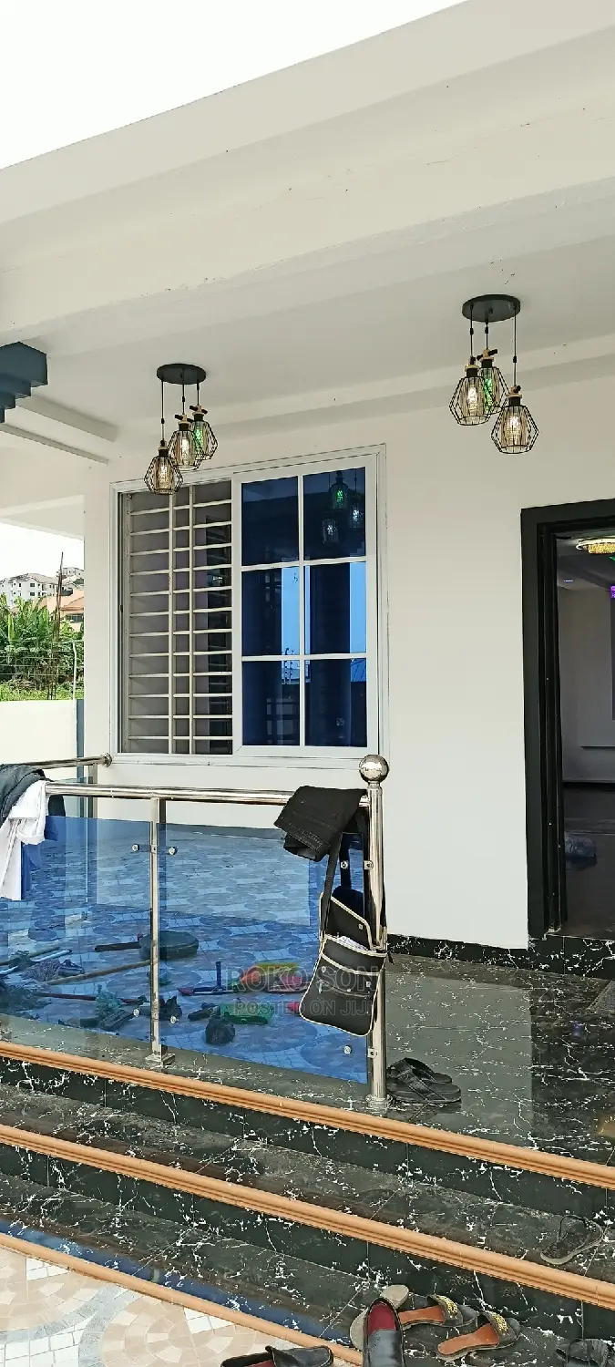 4bdrm Duplex in Dr Roko, Dome for sale
