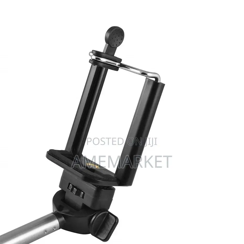 Smart Phone Selfie Stick. iPhone Bluetooth Remote Control