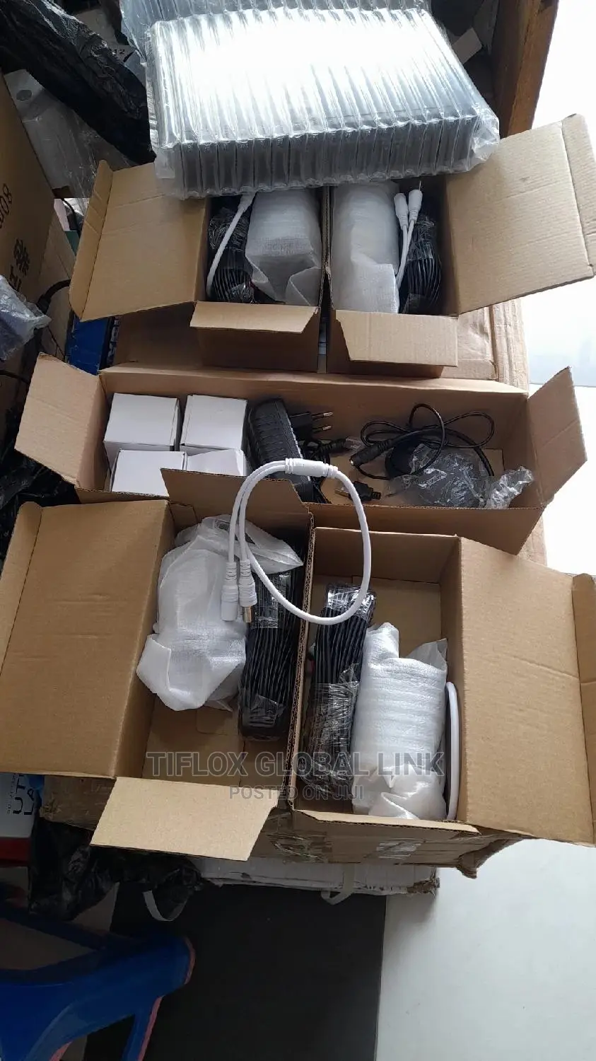Complete Set of 4 Channels AHD 2mp