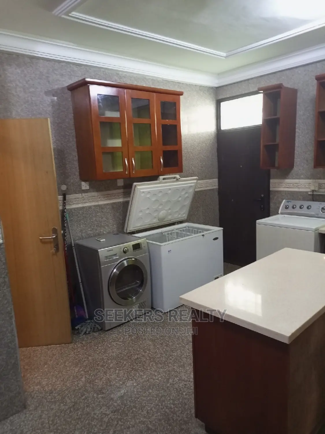 Furnished 4bdrm House in Seekers Realty, Cantonments for Sale